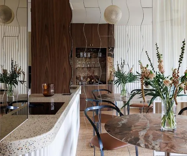 Vintage Glamour Suite, Parveke, Parkkipaikka *