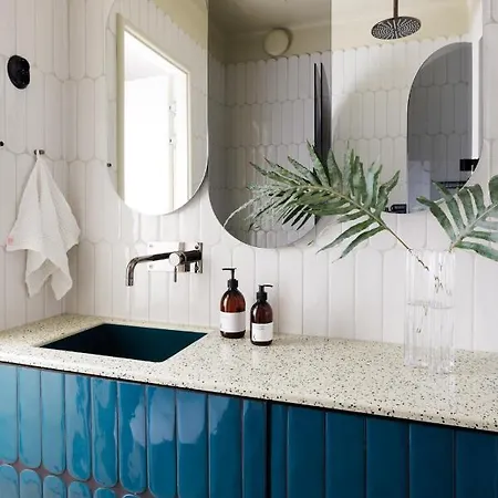 Vintage Glamour Suite, Parveke, Parkkipaikka * Helsinki